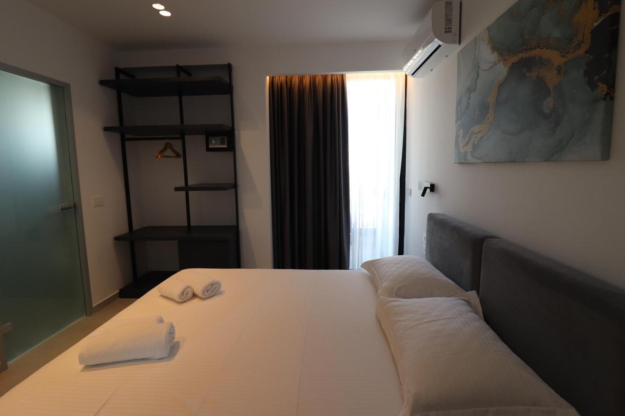 Adele Hotel Ksamil Bagian luar foto