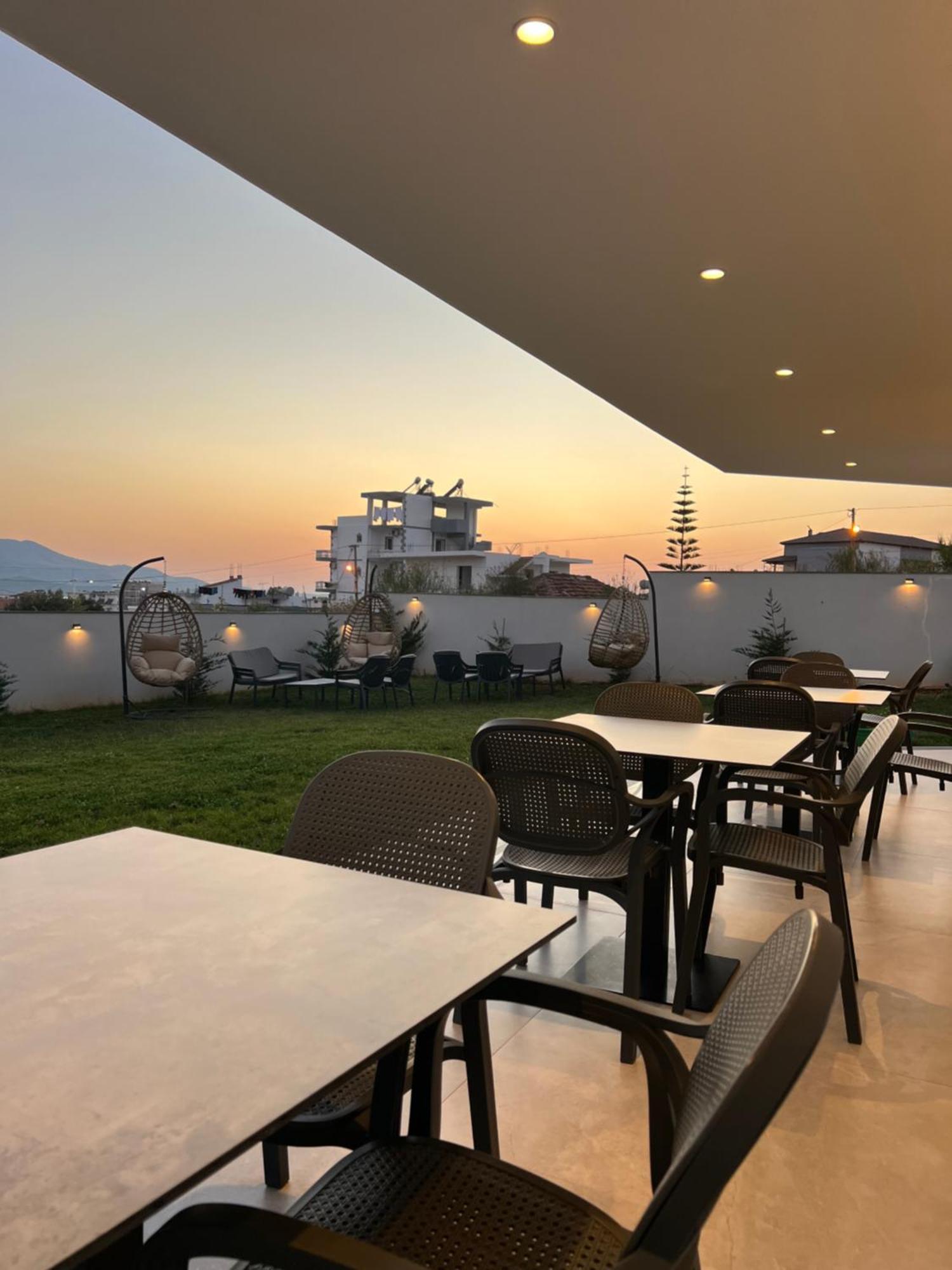 Adele Hotel Ksamil Bagian luar foto