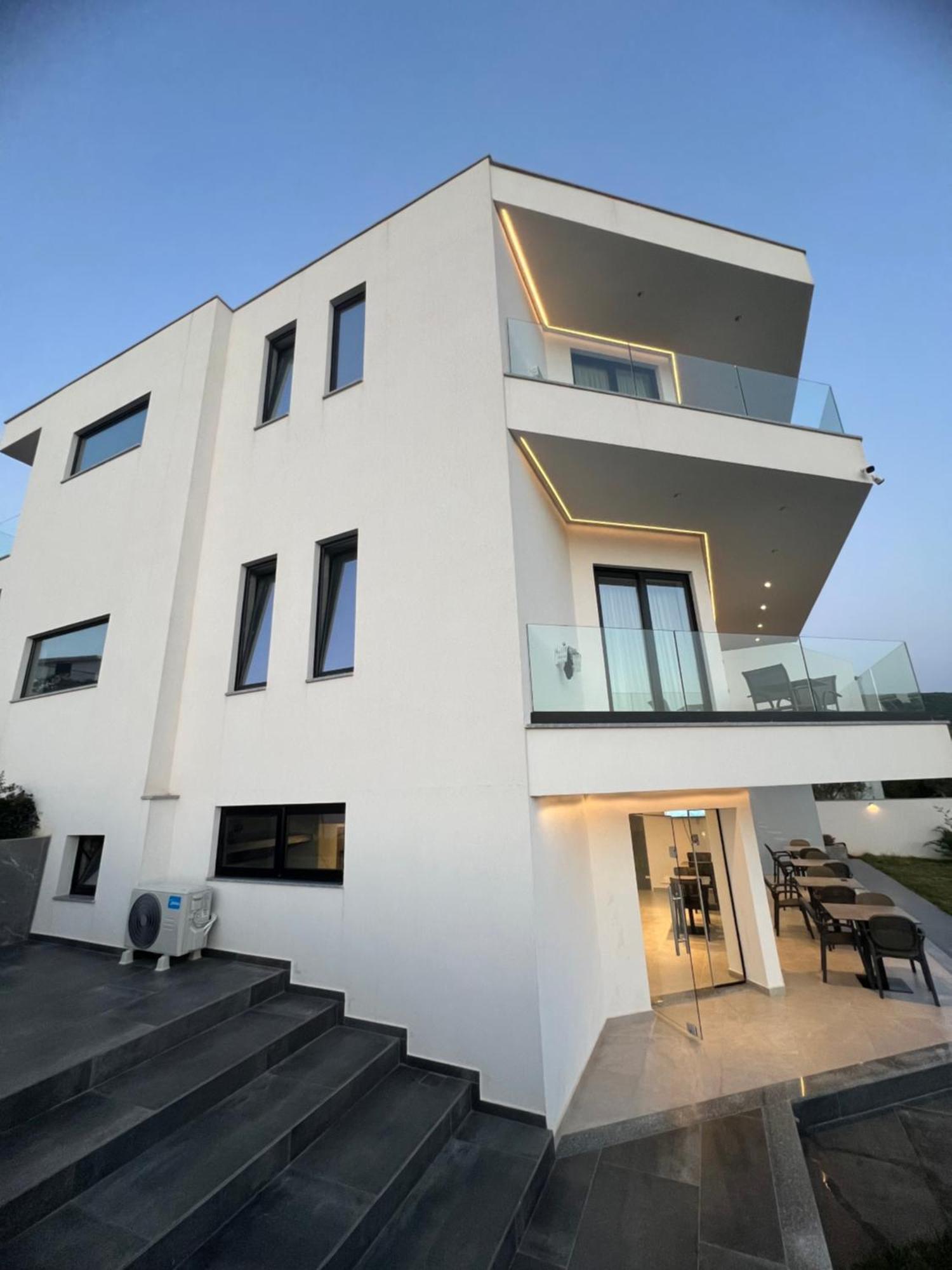 Adele Hotel Ksamil Bagian luar foto