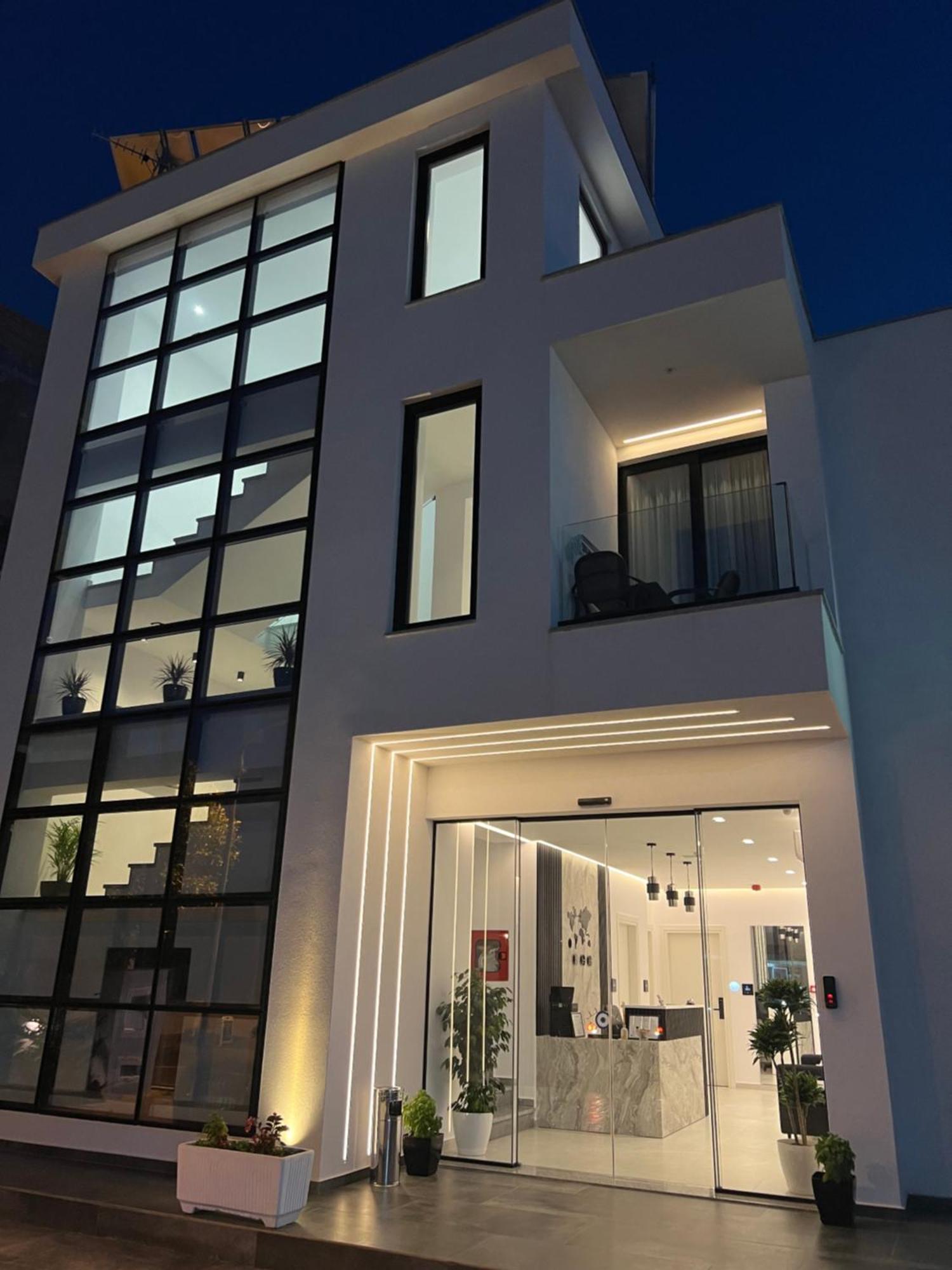 Adele Hotel Ksamil Bagian luar foto