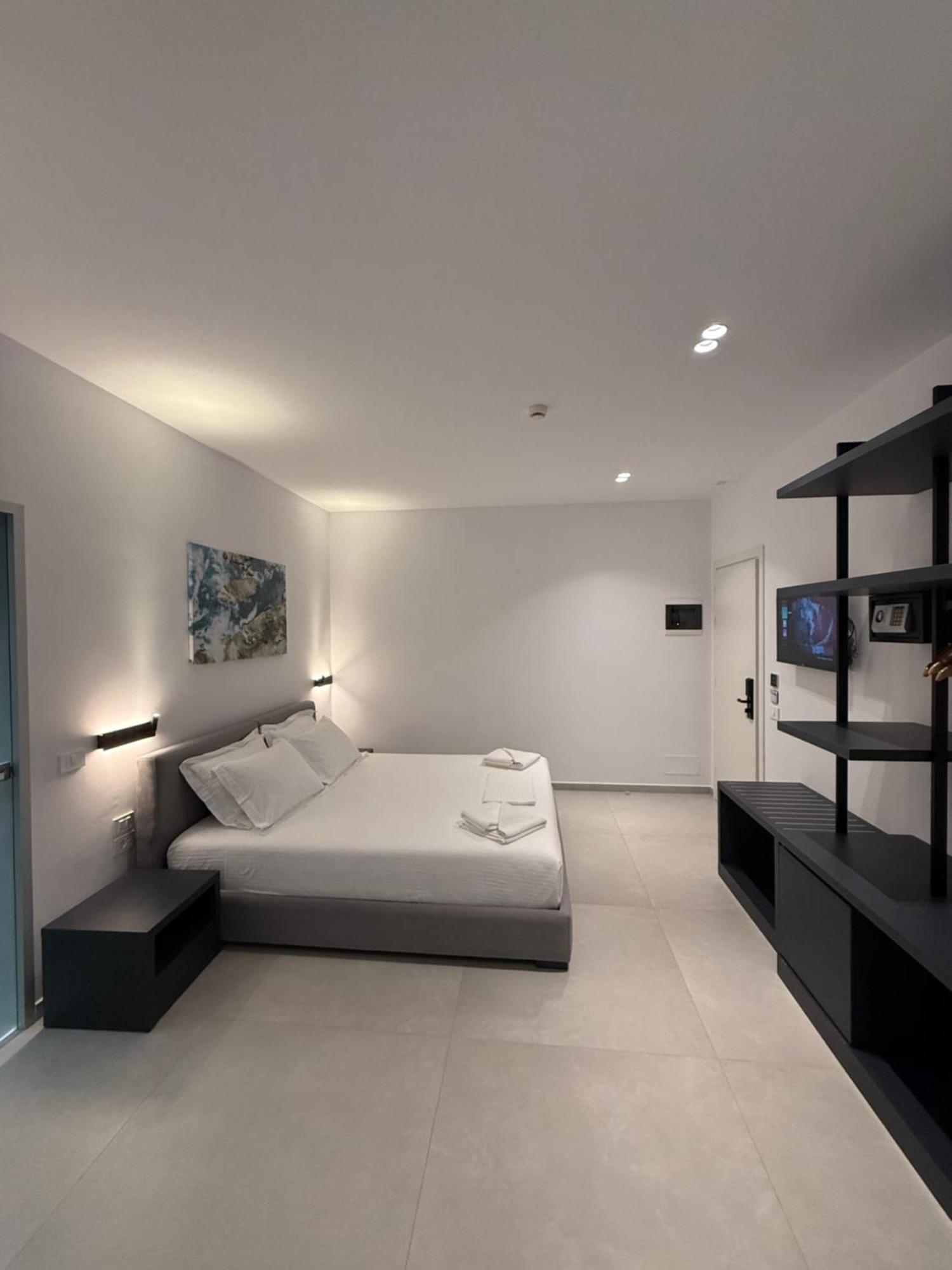 Adele Hotel Ksamil Bagian luar foto